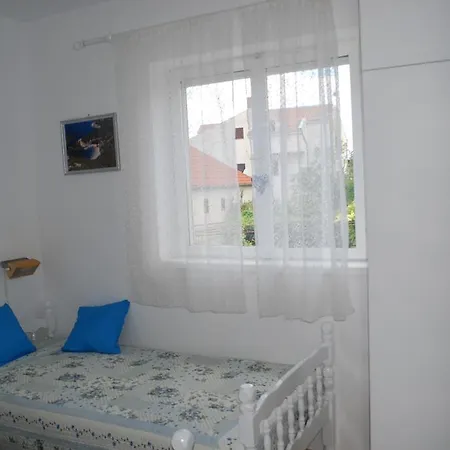 Agava Guest house Pirovac